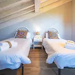Holiday home Cerezas Gozon By Silastur